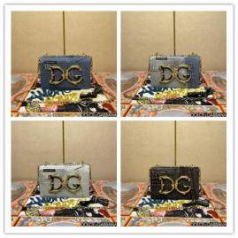 Picture of Dolce Gabbana Handbags _SKUfw212412972fw